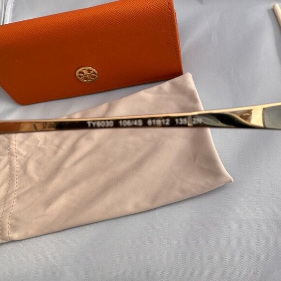 Tory Burch Sunglasses Butterfly Rimless Green ty6030 106 45 61 12 135  w/case - Picture 5 of 16